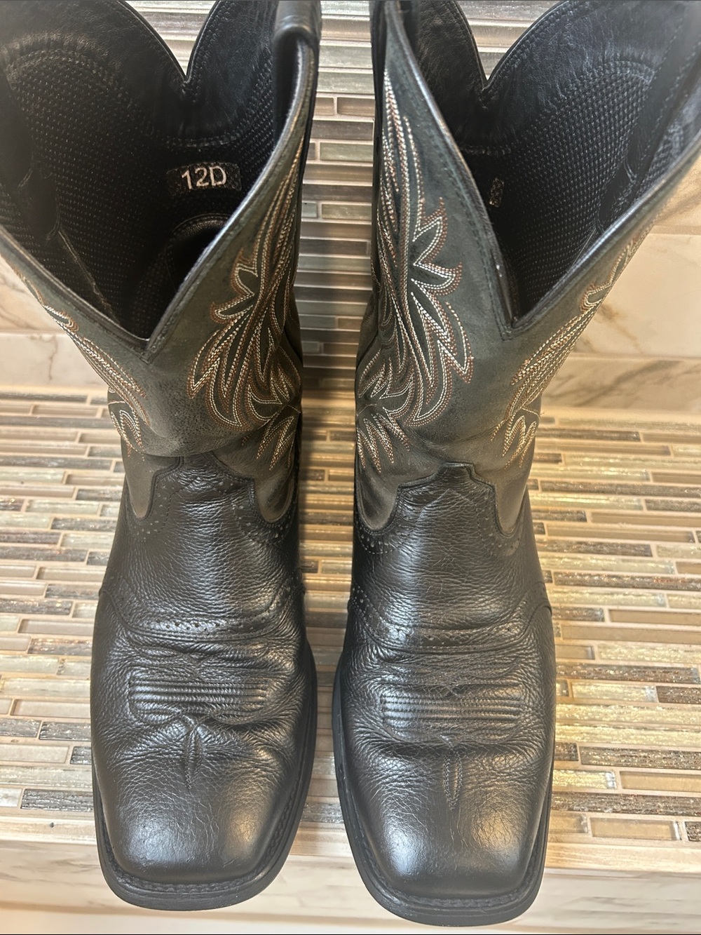 Ariat Black Leather Western Cowboy Boots with Brown Stitching - Picture 12 of 12